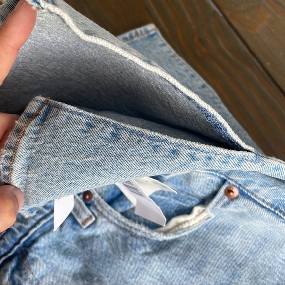 Abercrombie The 90’s Straight Ultra High Rise Jean - Picture 4 of 6